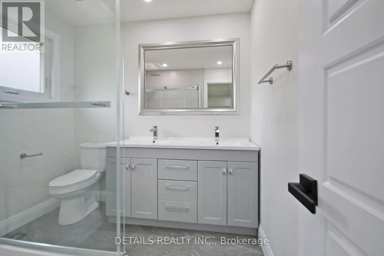 2708 BEKKERS COURT