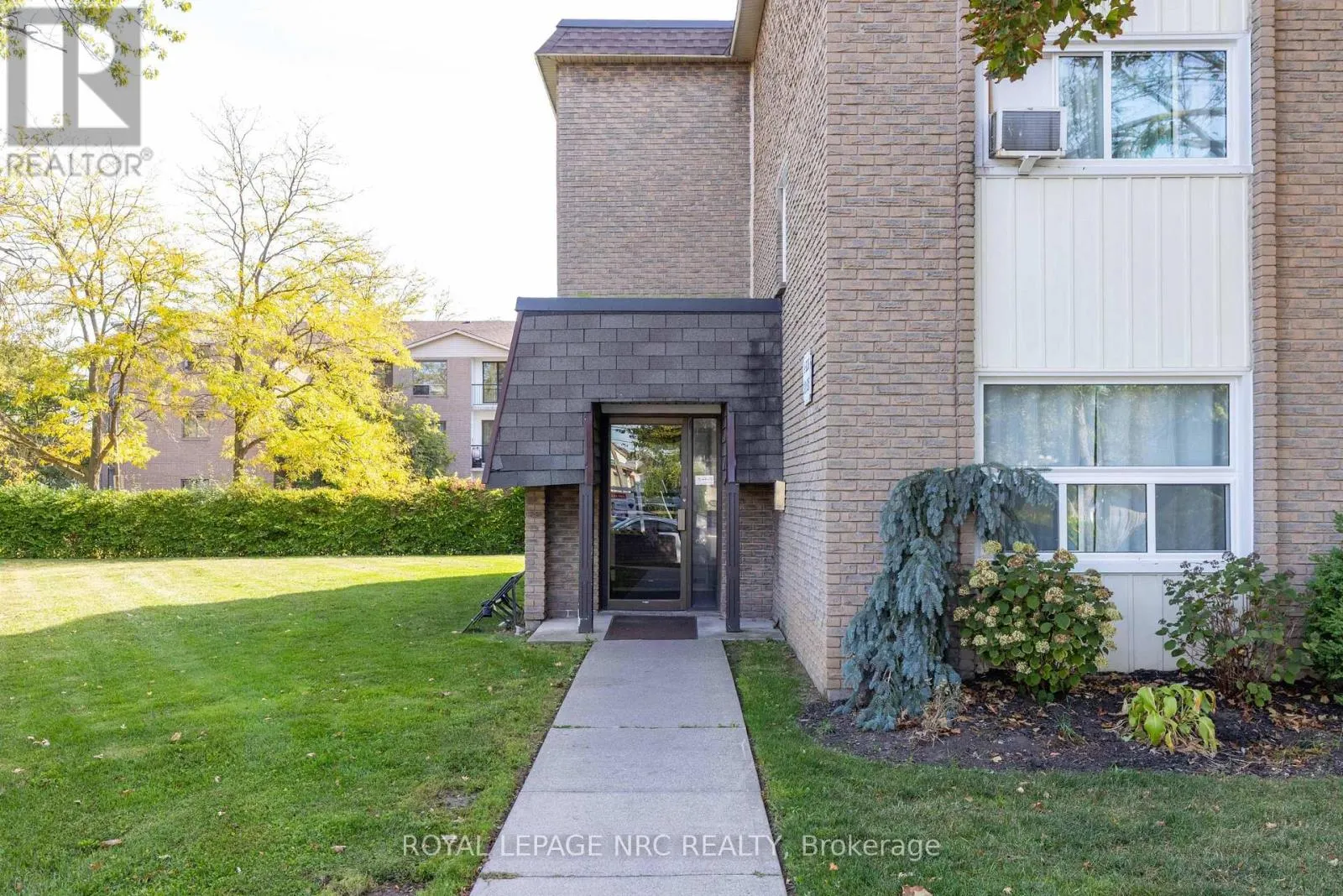 207 - 41 RYKERT STREET, #207