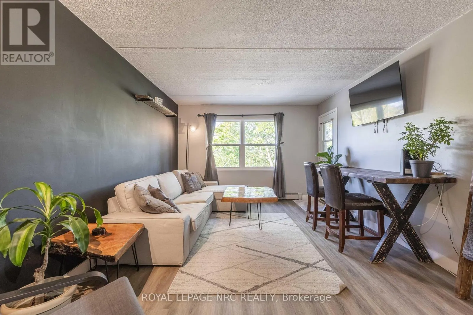 207 - 41 RYKERT STREET, #207