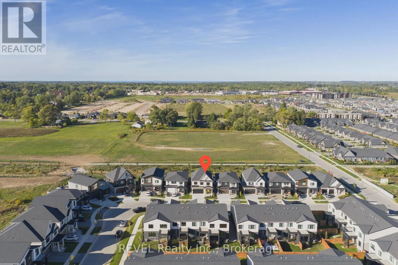 21 ARSENAULT CRESCENT