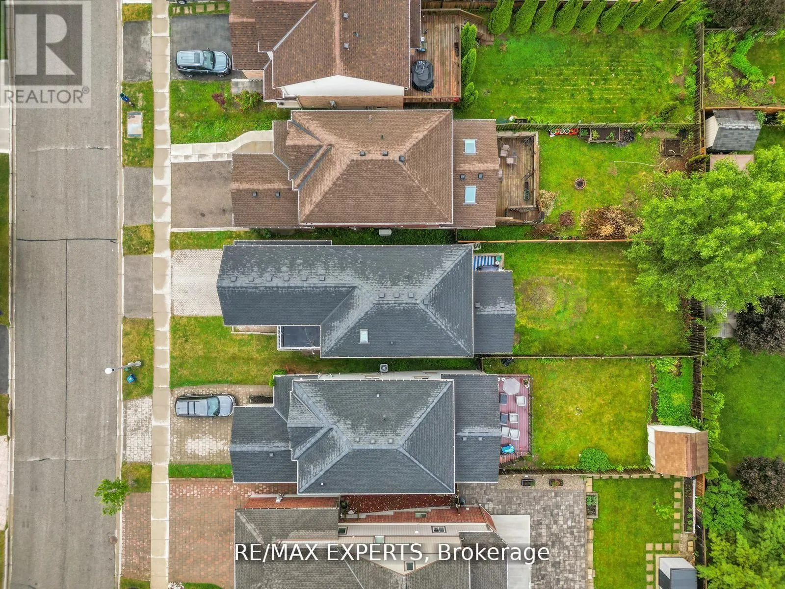 56 STEEPLERIDGE STREET