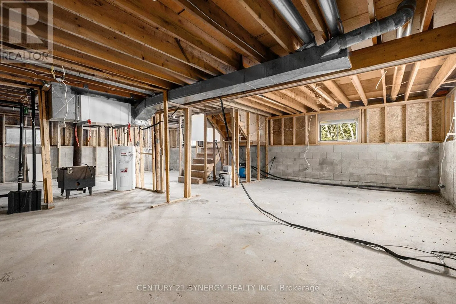 864 WEEDMARK ROAD