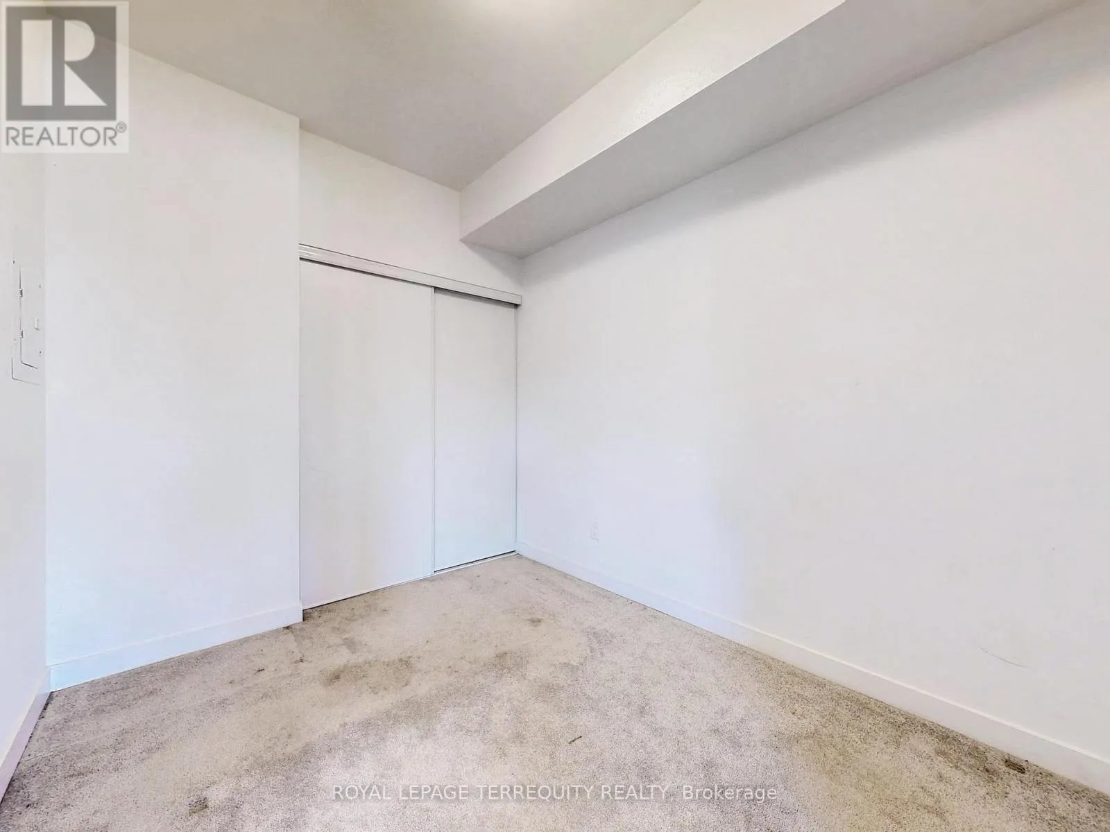 419 - 110 FERGUS AVENUE