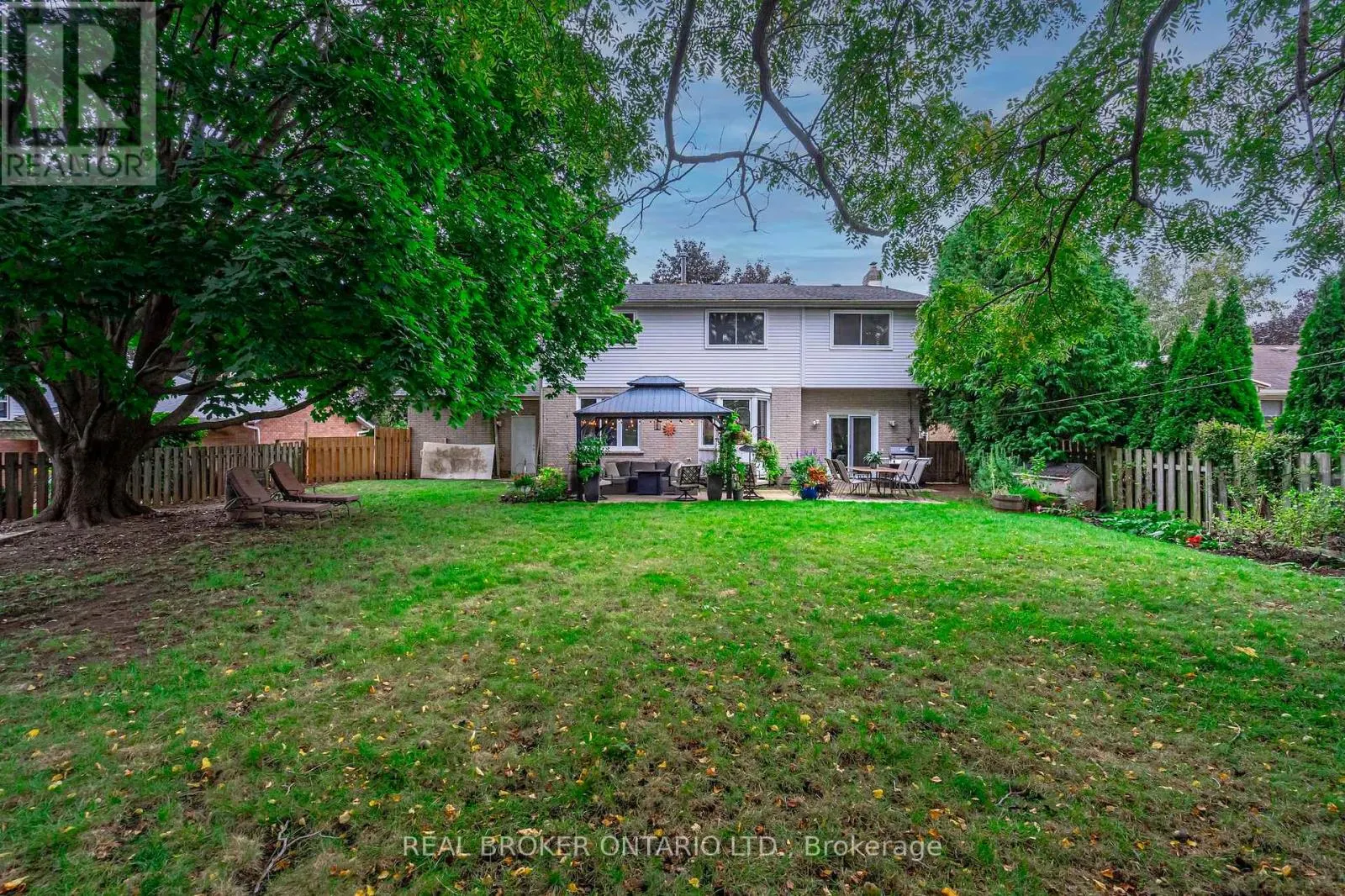15 BLUE FOREST DRIVE