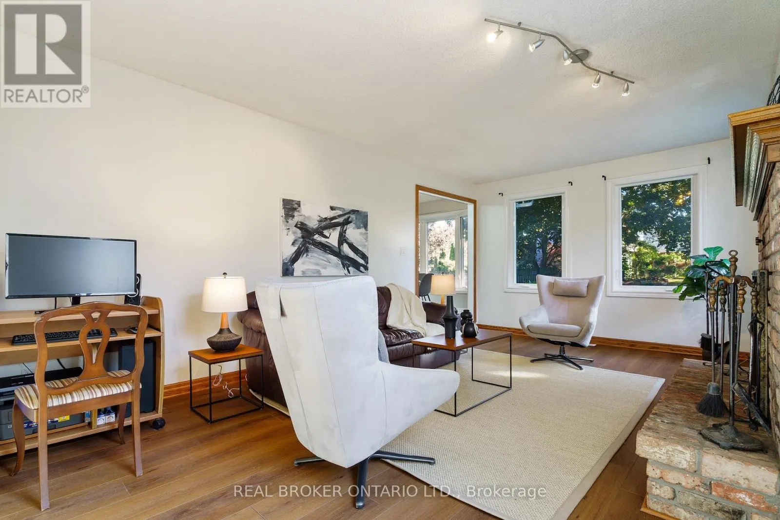 15 BLUE FOREST DRIVE
