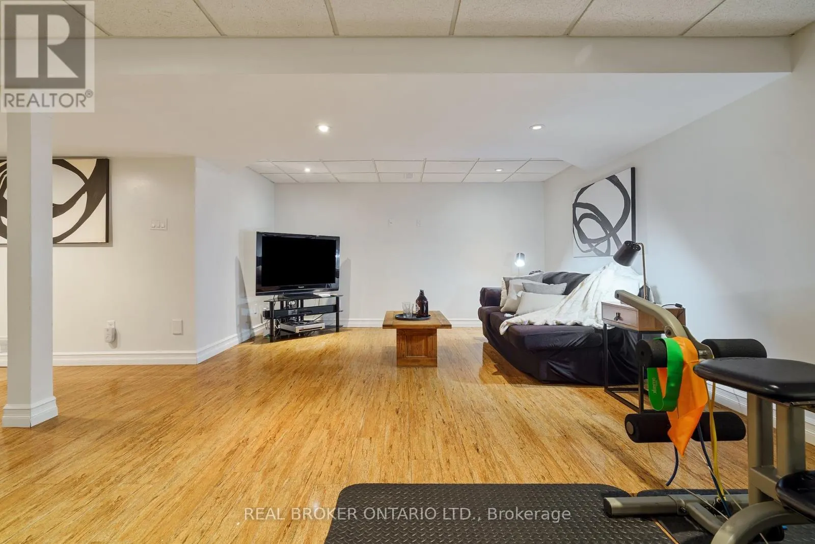 15 BLUE FOREST DRIVE