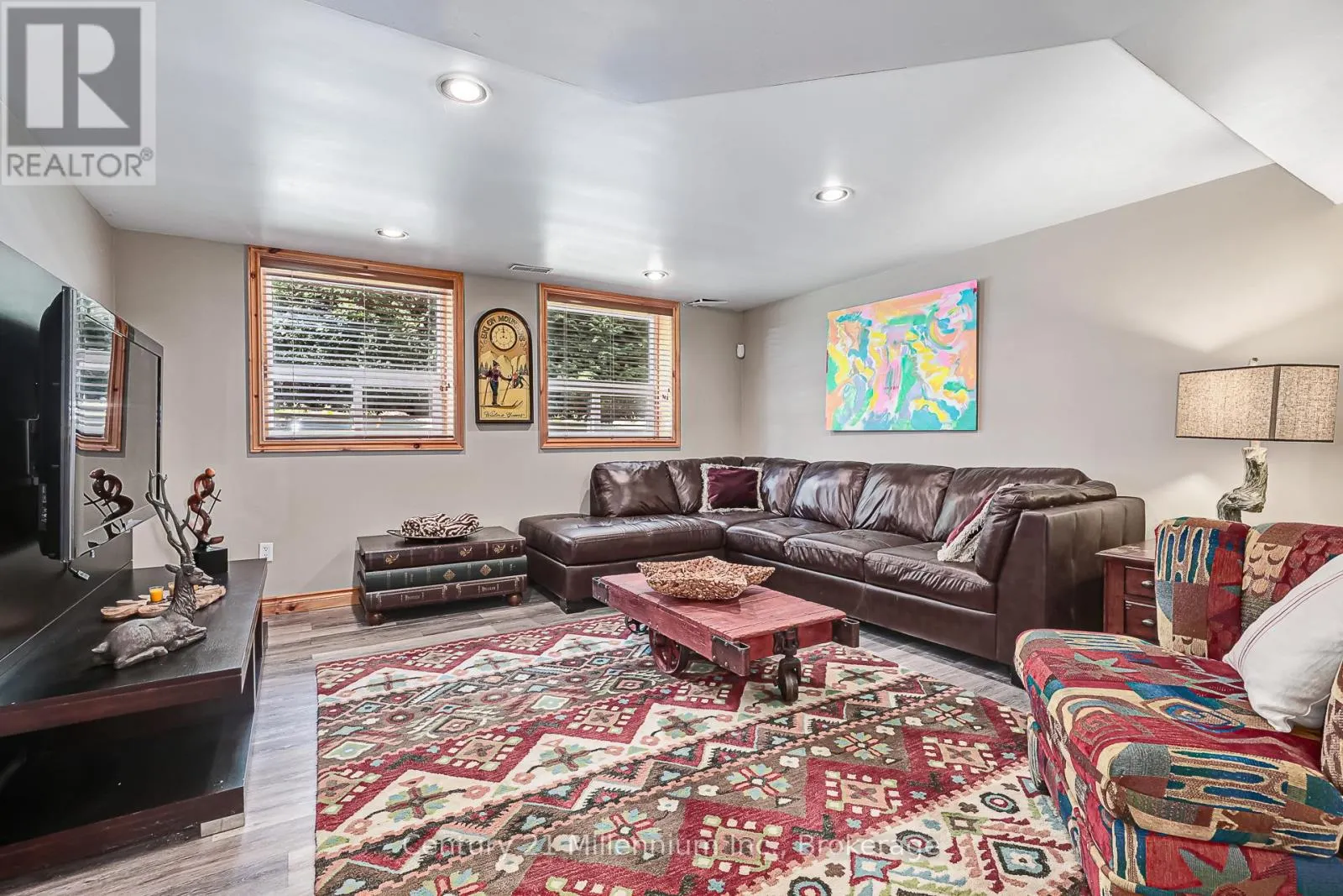 108 CORTINA CRESCENT