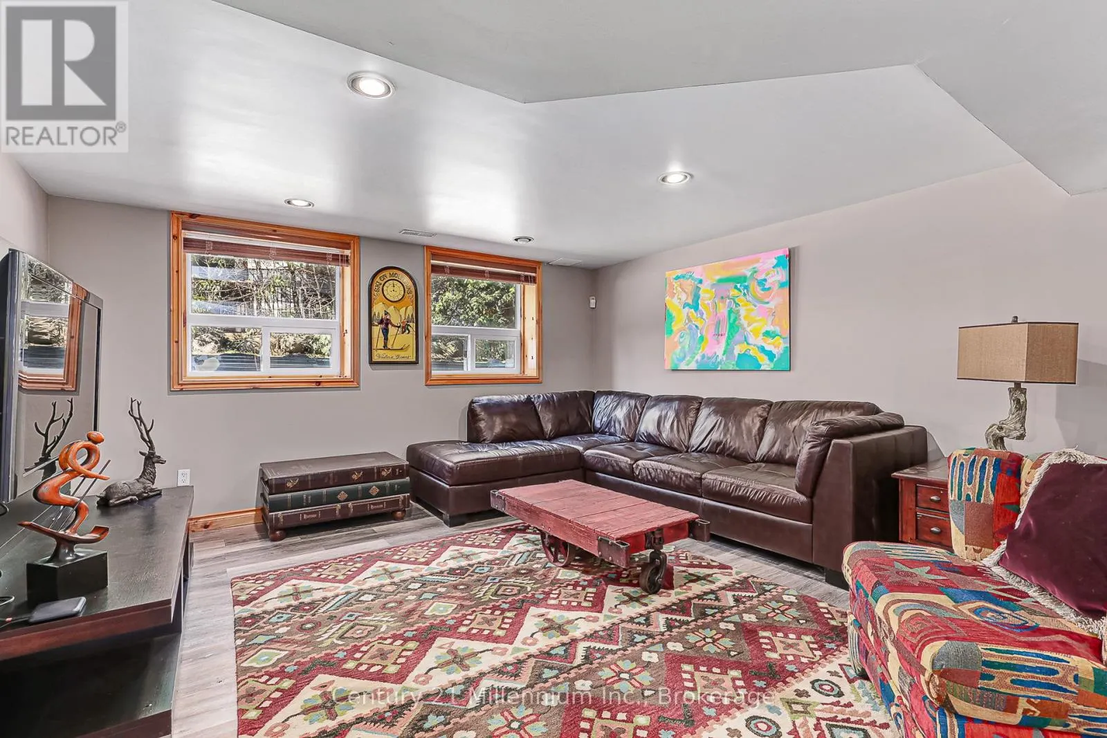 108 CORTINA CRESCENT