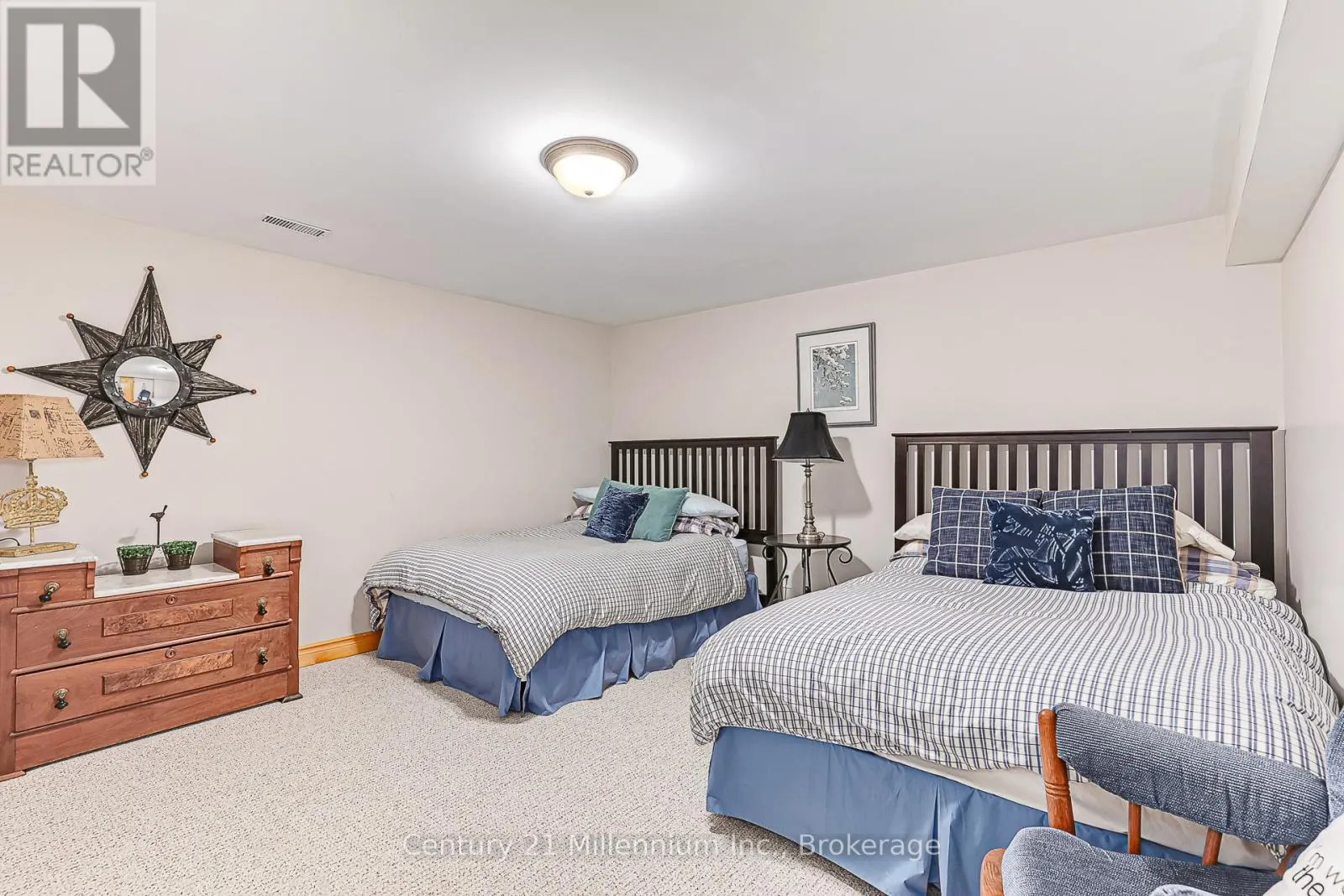 108 CORTINA CRESCENT