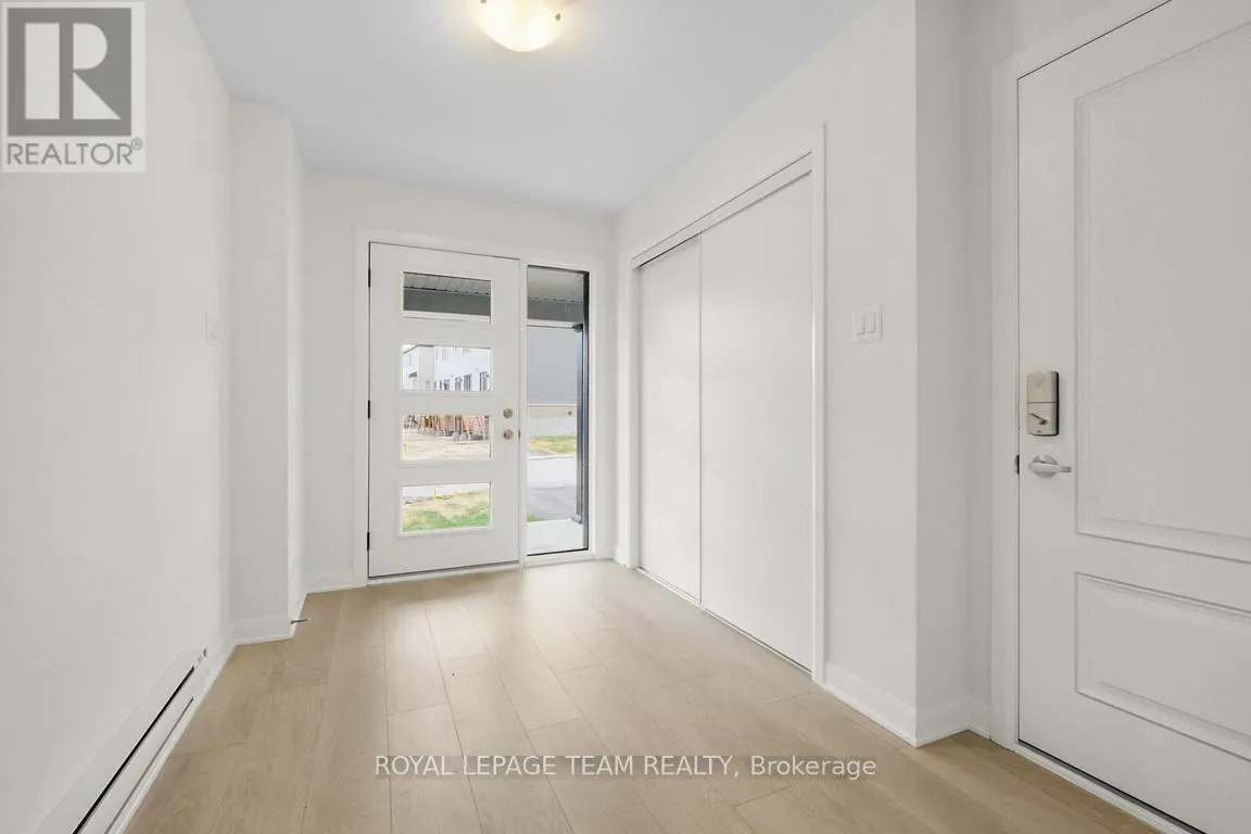 975 ATHENRY COURT