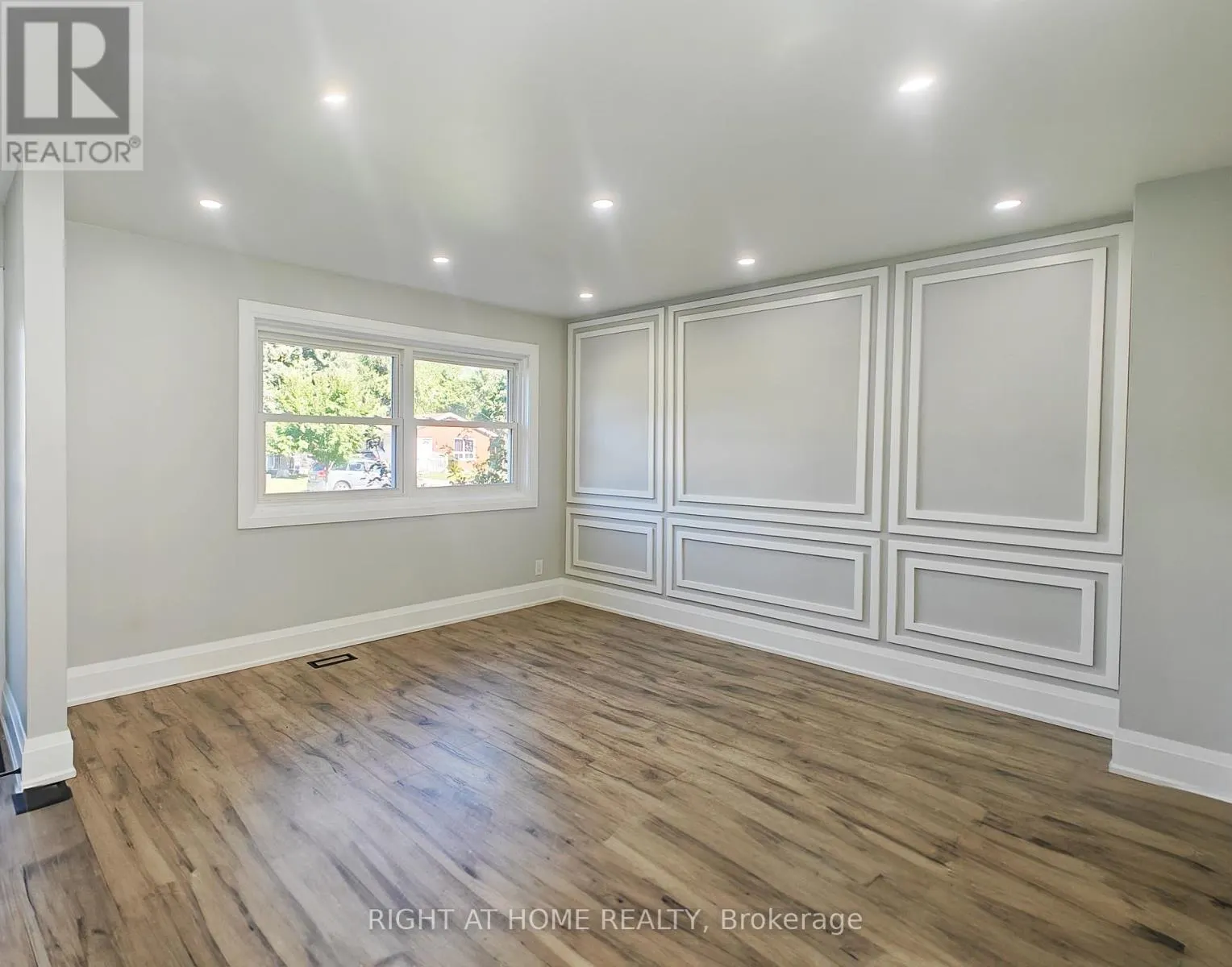 381 EAST 23RD STREET