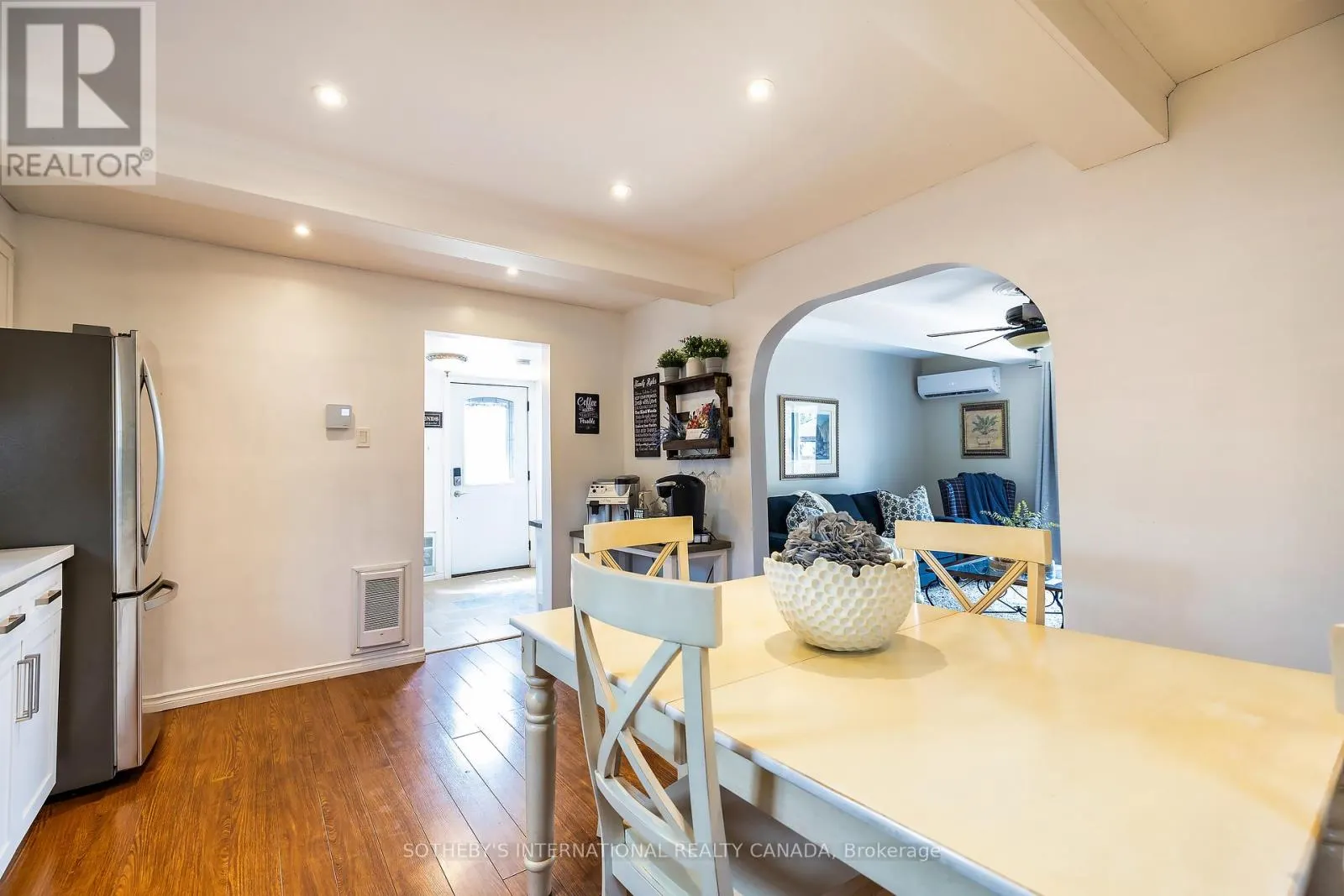 42 PAVILLION ROAD