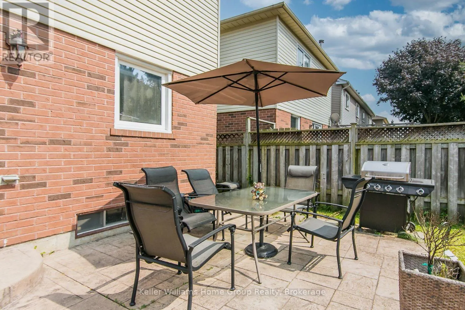 334 CHRISTOPHER DRIVE