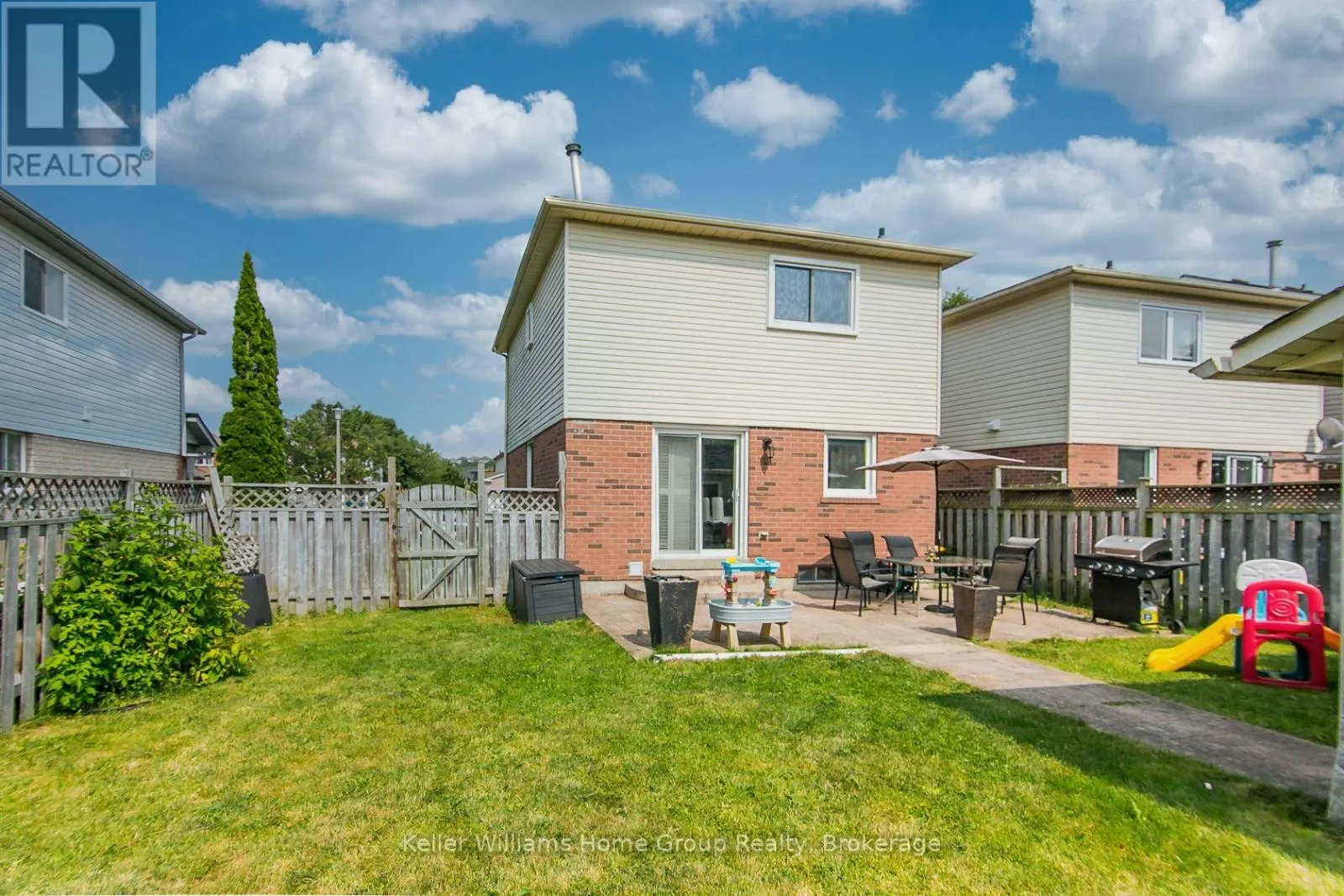 334 CHRISTOPHER DRIVE