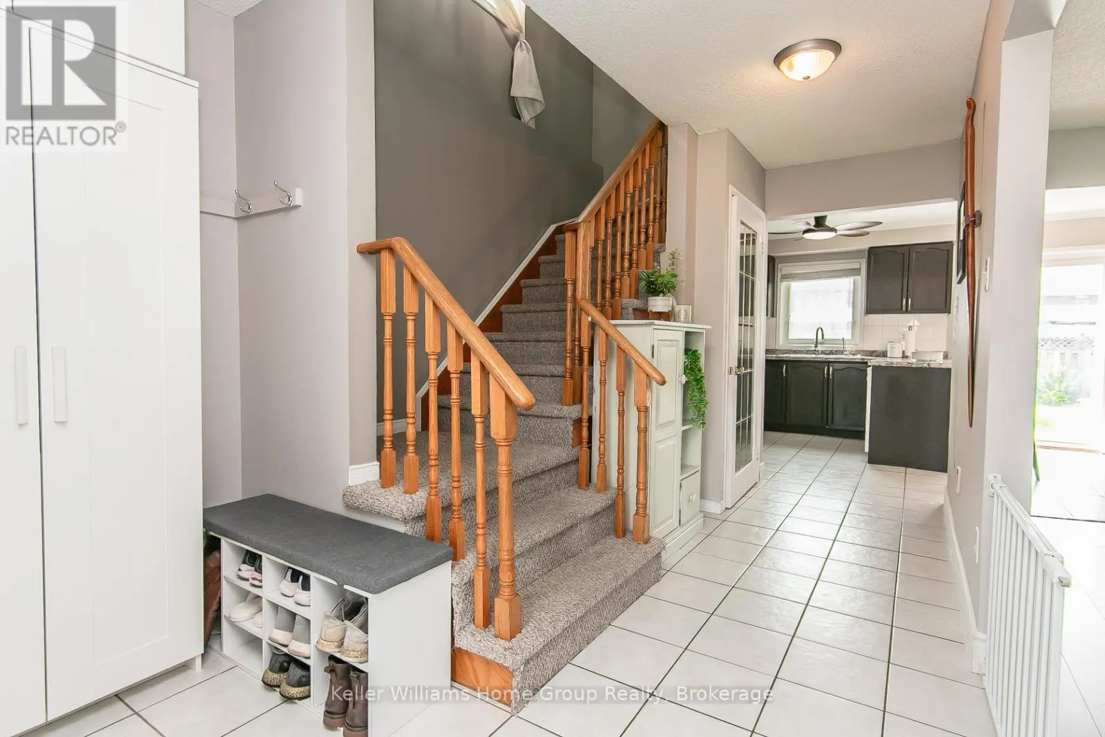 334 CHRISTOPHER DRIVE