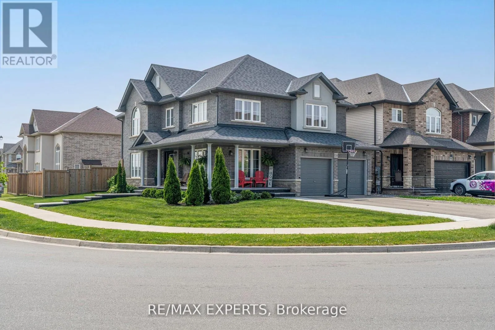 316 DALGLEISH TRAIL