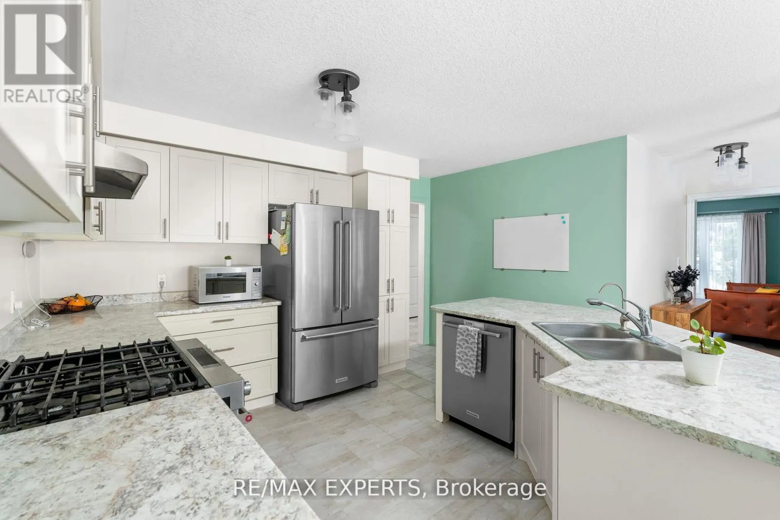 316 DALGLEISH TRAIL