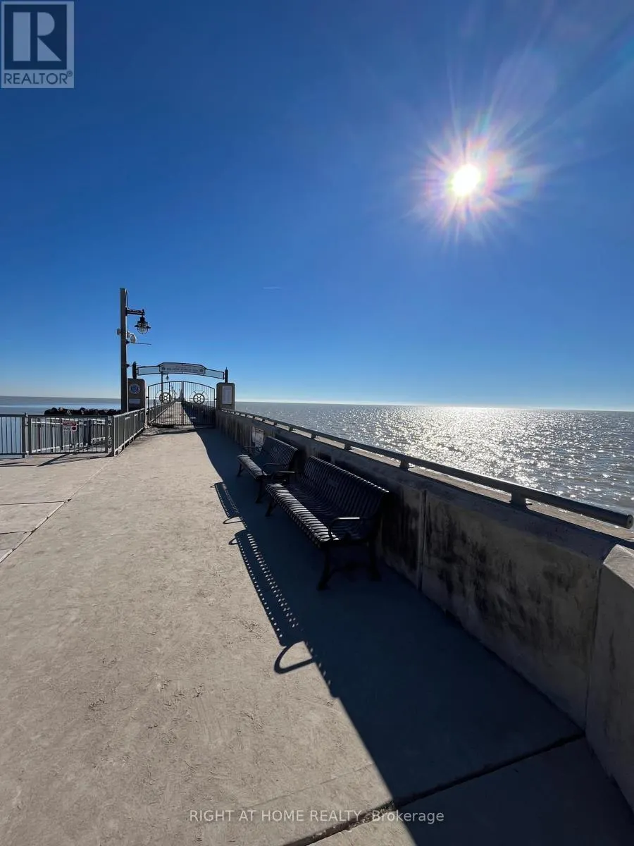 211 - 100 THE PROMENADE ROAD