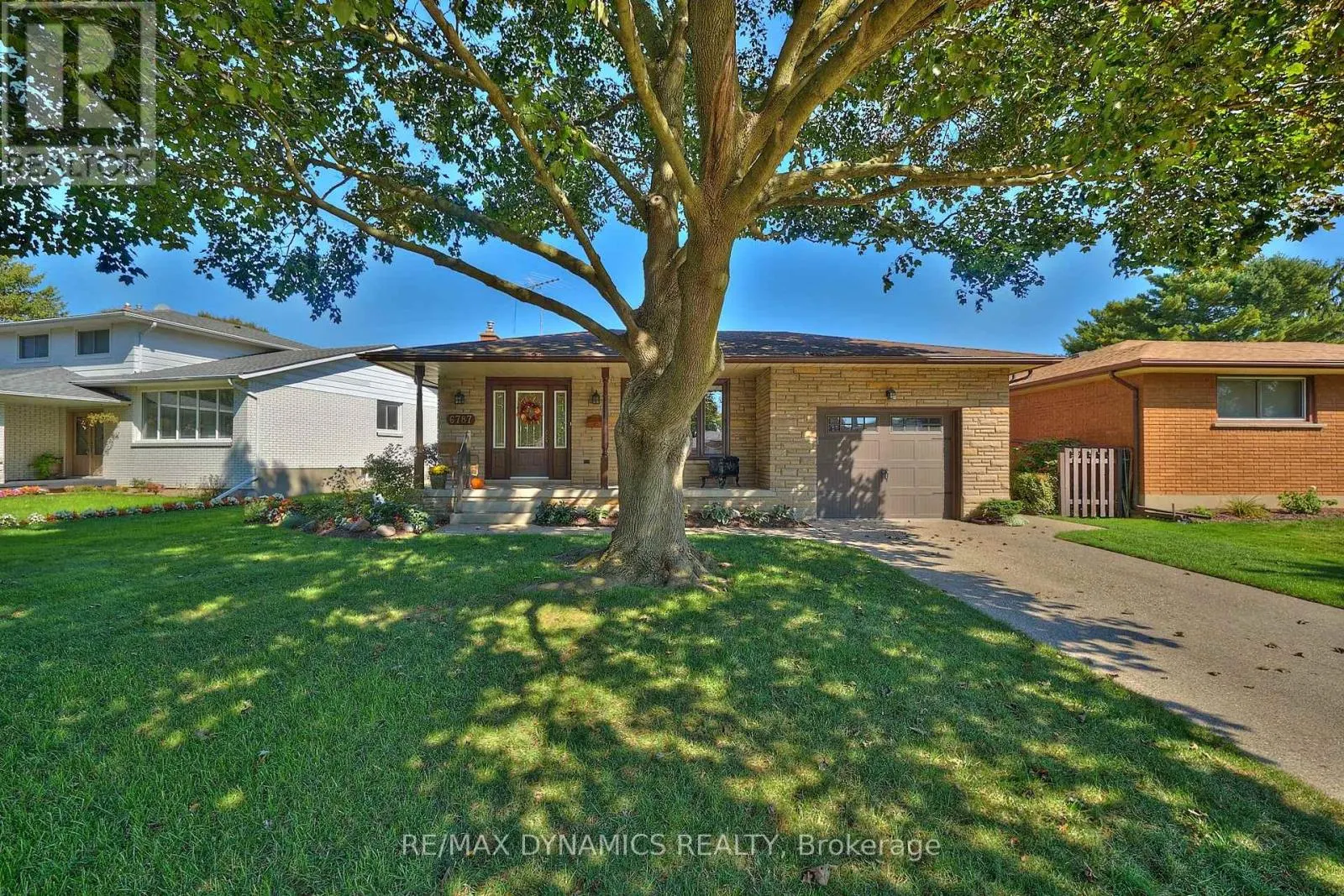 6787 CORWIN CRESCENT