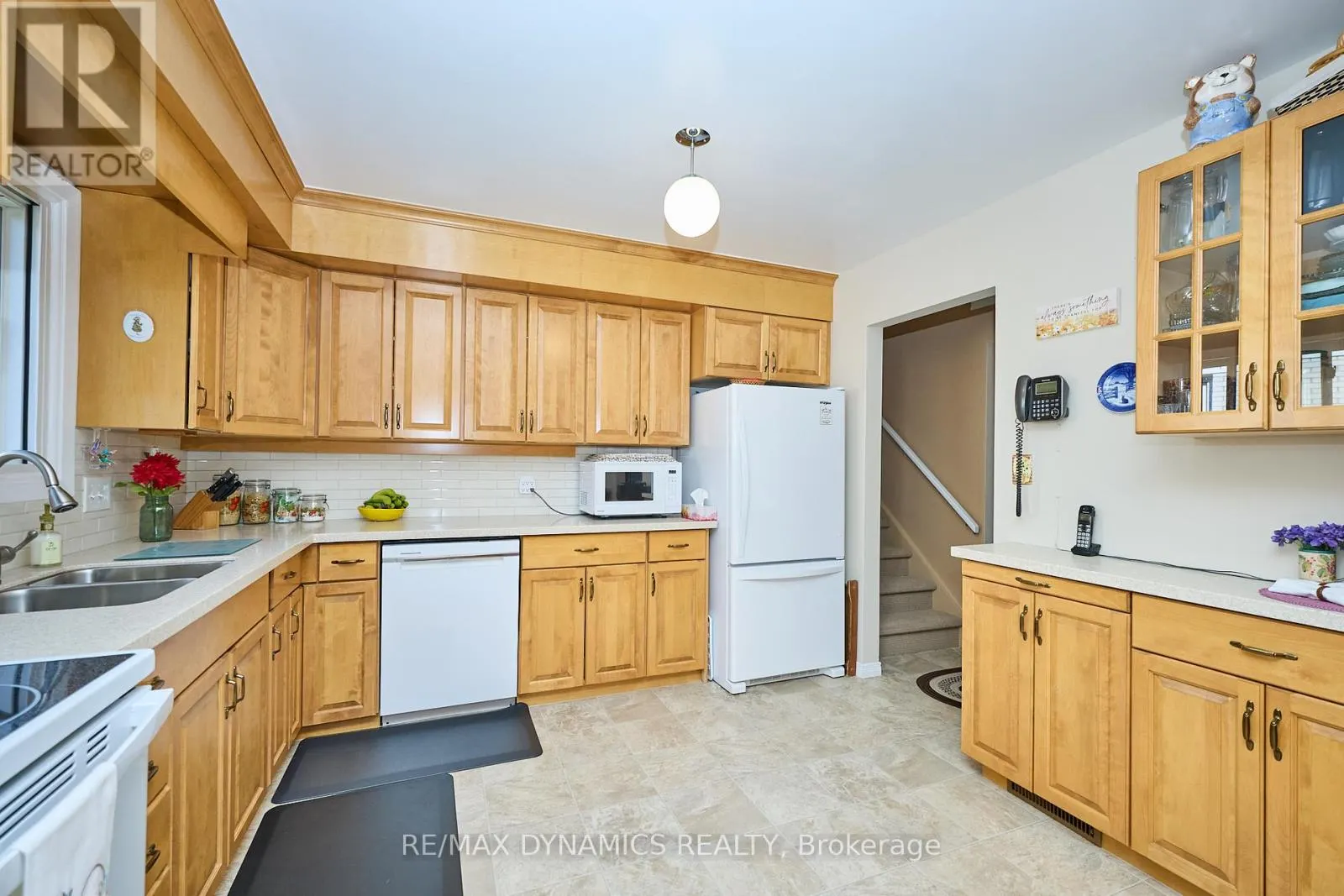 6787 CORWIN CRESCENT