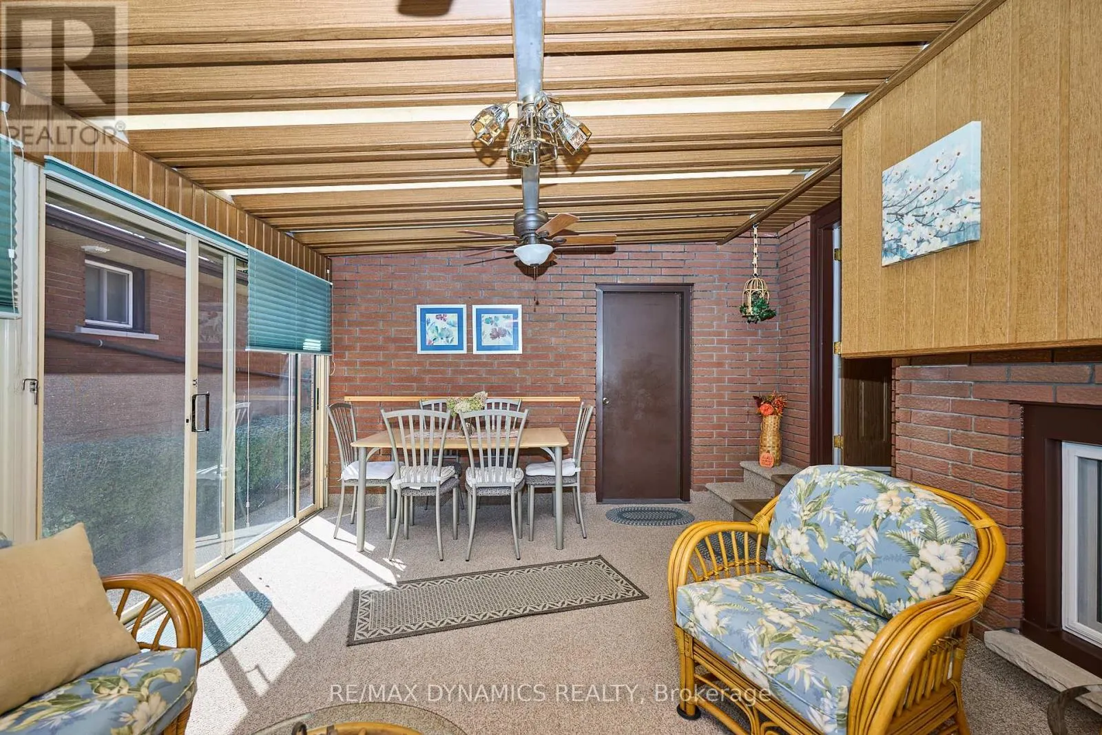 6787 CORWIN CRESCENT