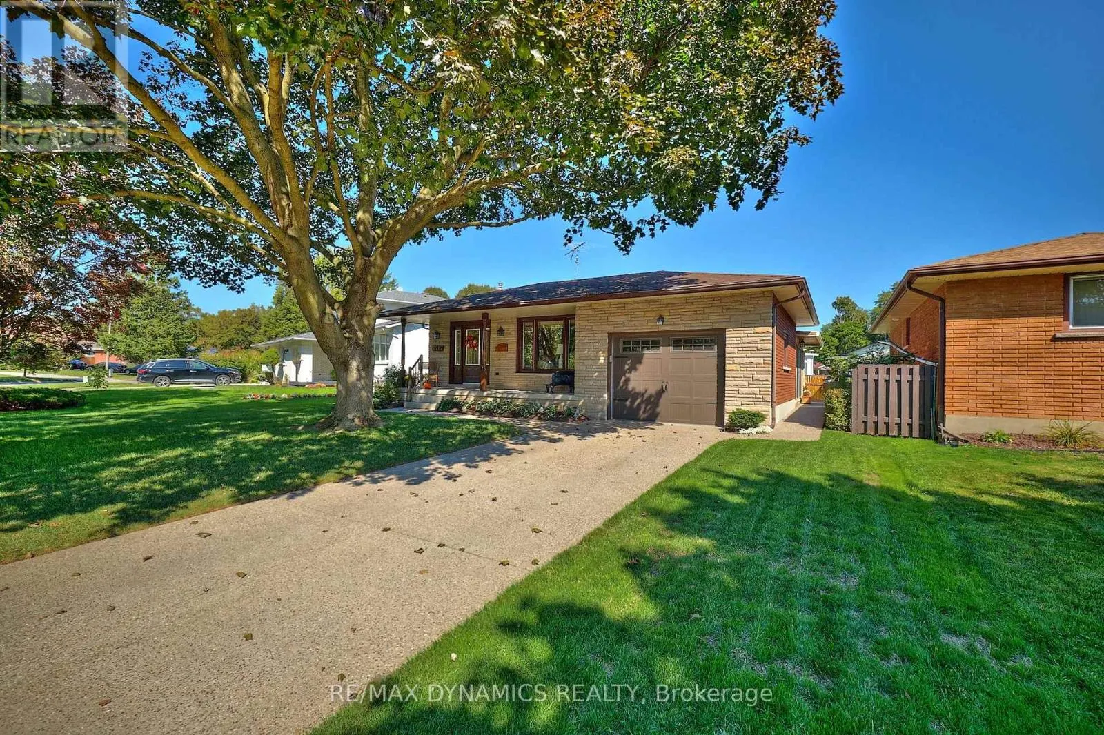 6787 CORWIN CRESCENT