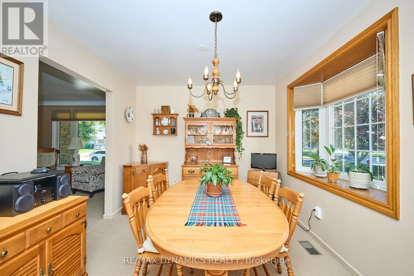 6787 CORWIN CRESCENT