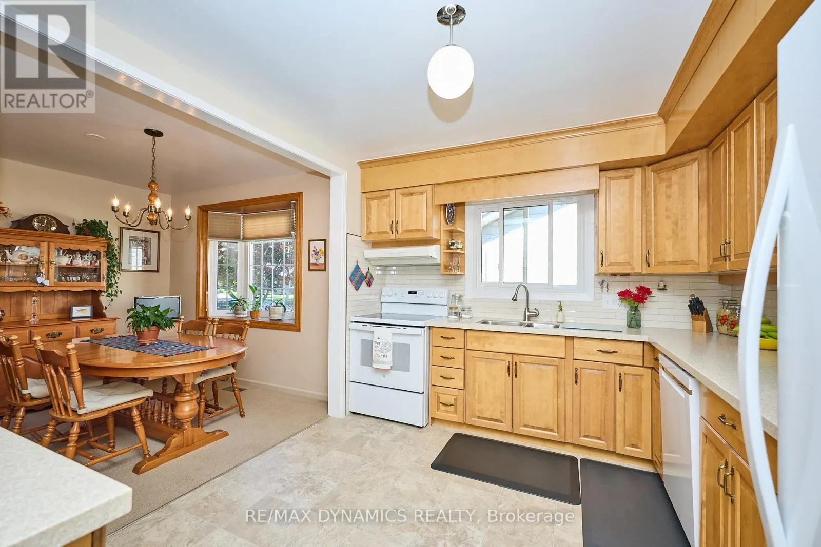 6787 CORWIN CRESCENT