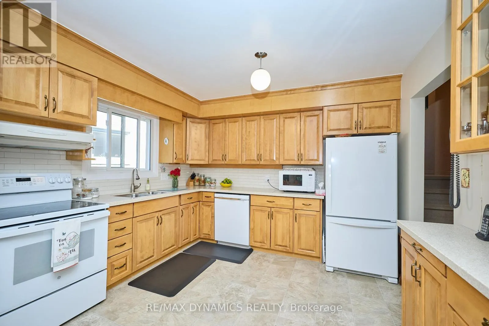 6787 CORWIN CRESCENT