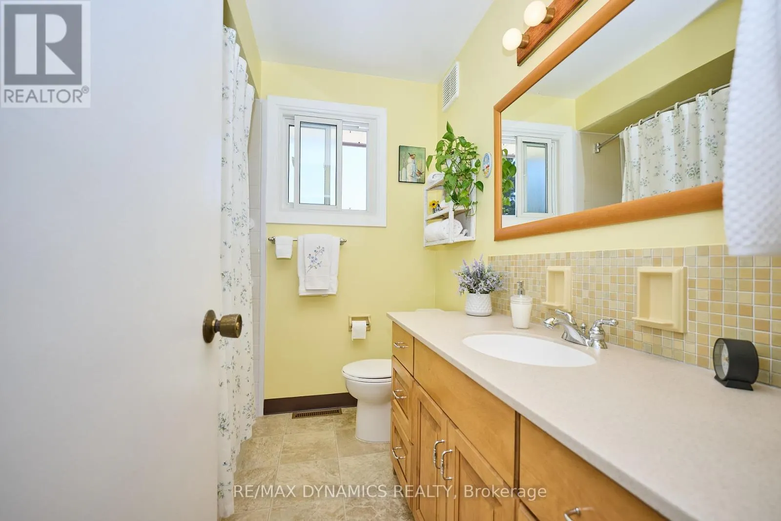 6787 CORWIN CRESCENT