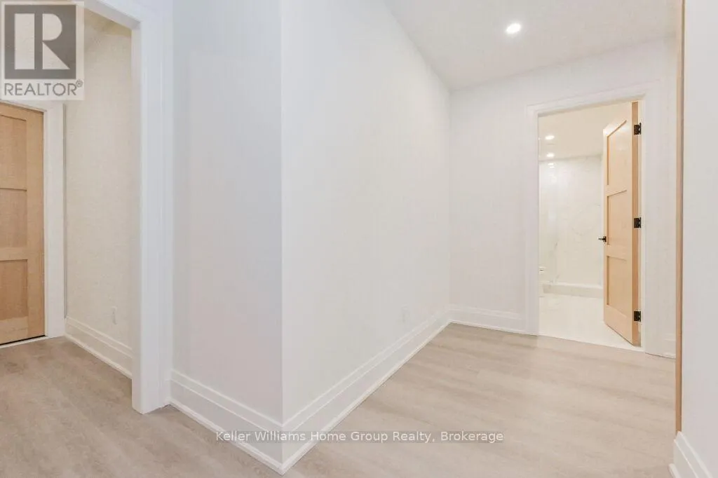 16 - 6523 WELLINGTON ROAD 7, #16