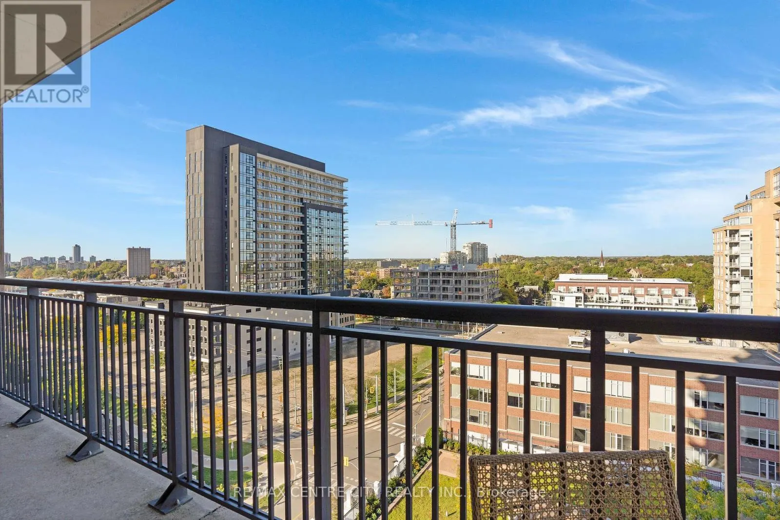 1009 - 144 PARK STREET, #1009