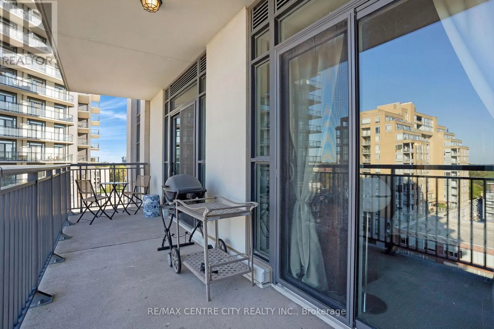 1009 - 144 PARK STREET, #1009