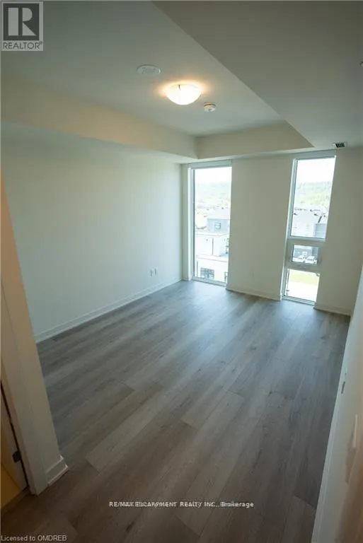 612 - 385 WINSTON ROAD