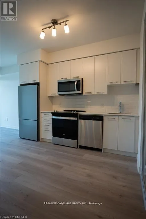 612 - 385 WINSTON ROAD