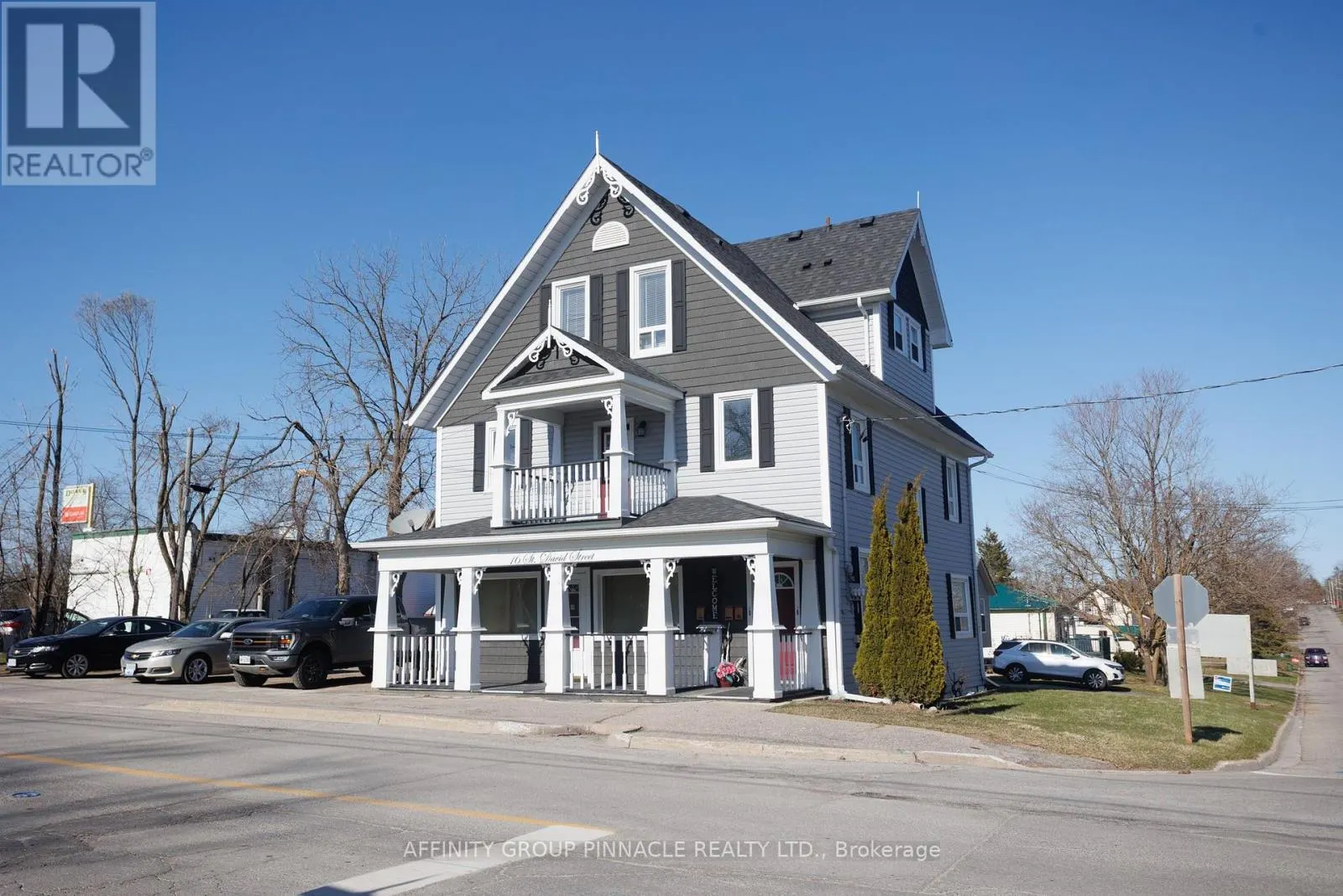 16 ST DAVID STREET