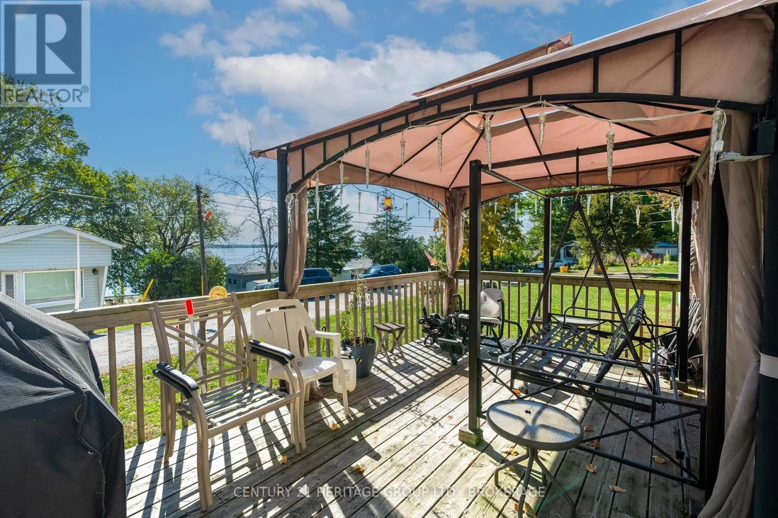 7 - 5633 BATH ROAD, #7