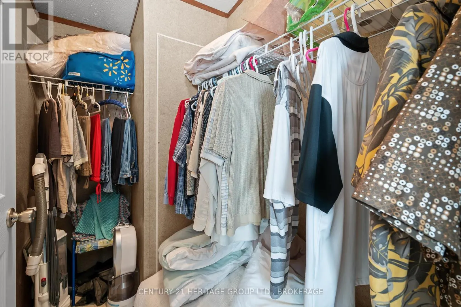 7 - 5633 BATH ROAD, #7
