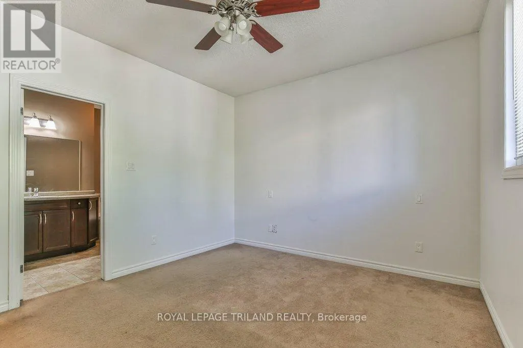 1152 OAKCROSSING ROAD