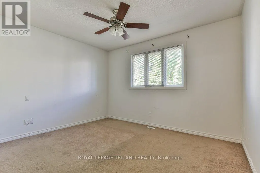 1152 OAKCROSSING ROAD