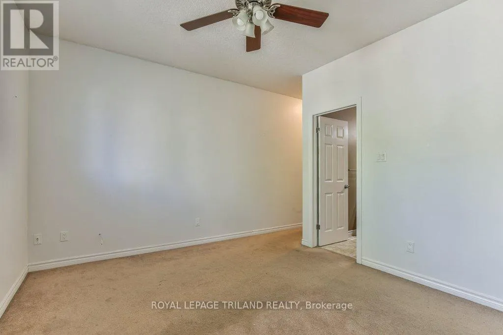 1152 OAKCROSSING ROAD