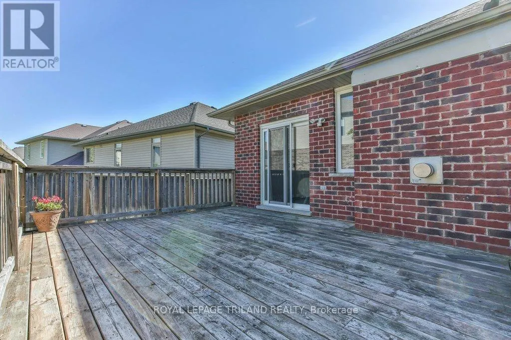 1152 OAKCROSSING ROAD