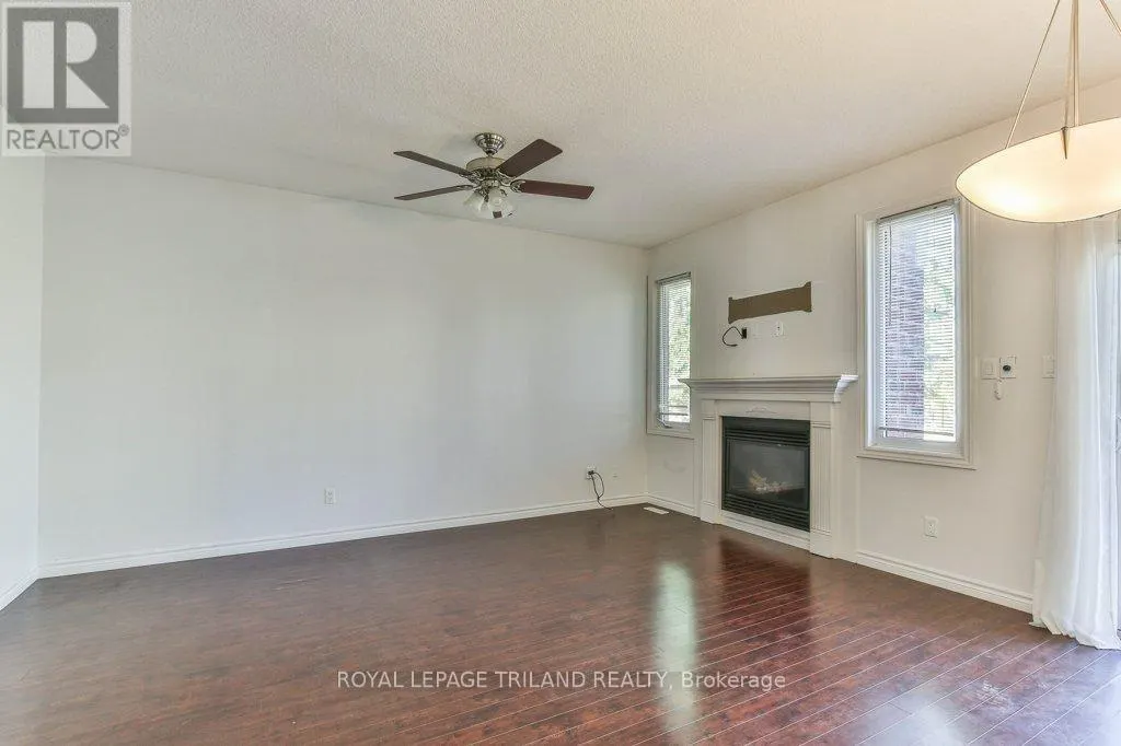 1152 OAKCROSSING ROAD