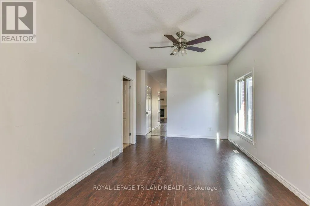 1152 OAKCROSSING ROAD