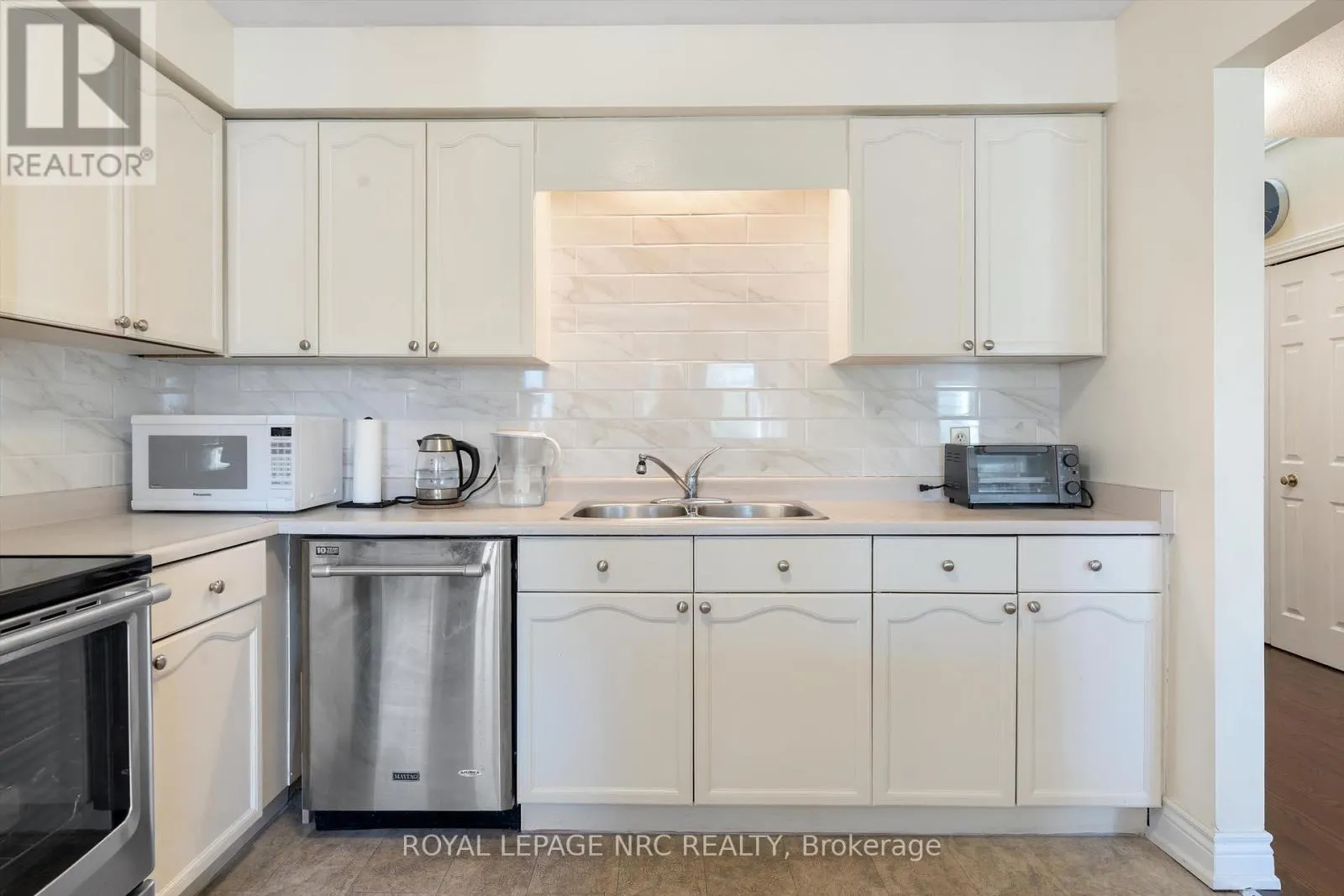 36 - 275 PELHAM ROAD, #36