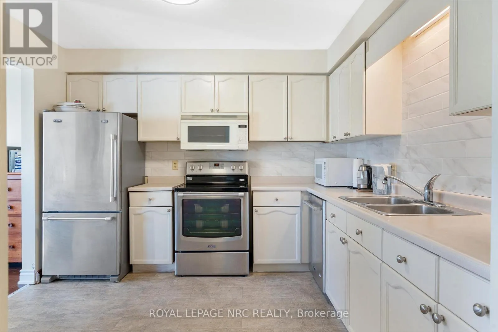 36 - 275 PELHAM ROAD, #36