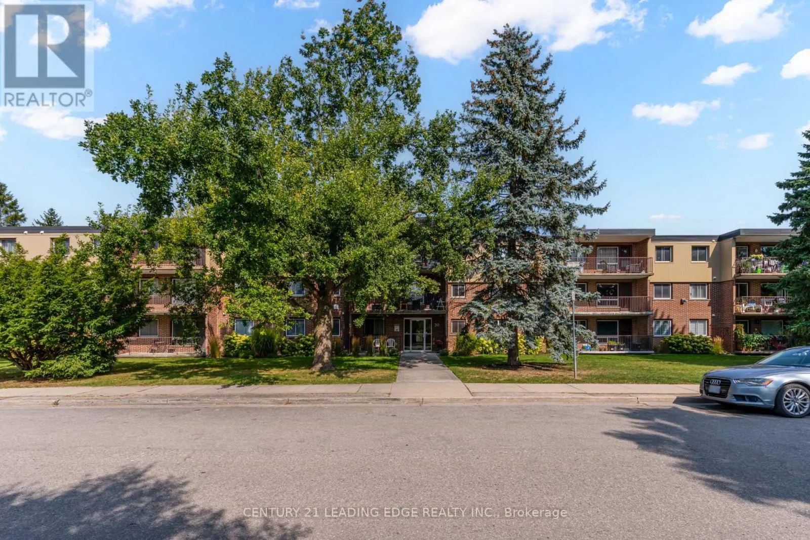 314 - 30 AVALON PLACE