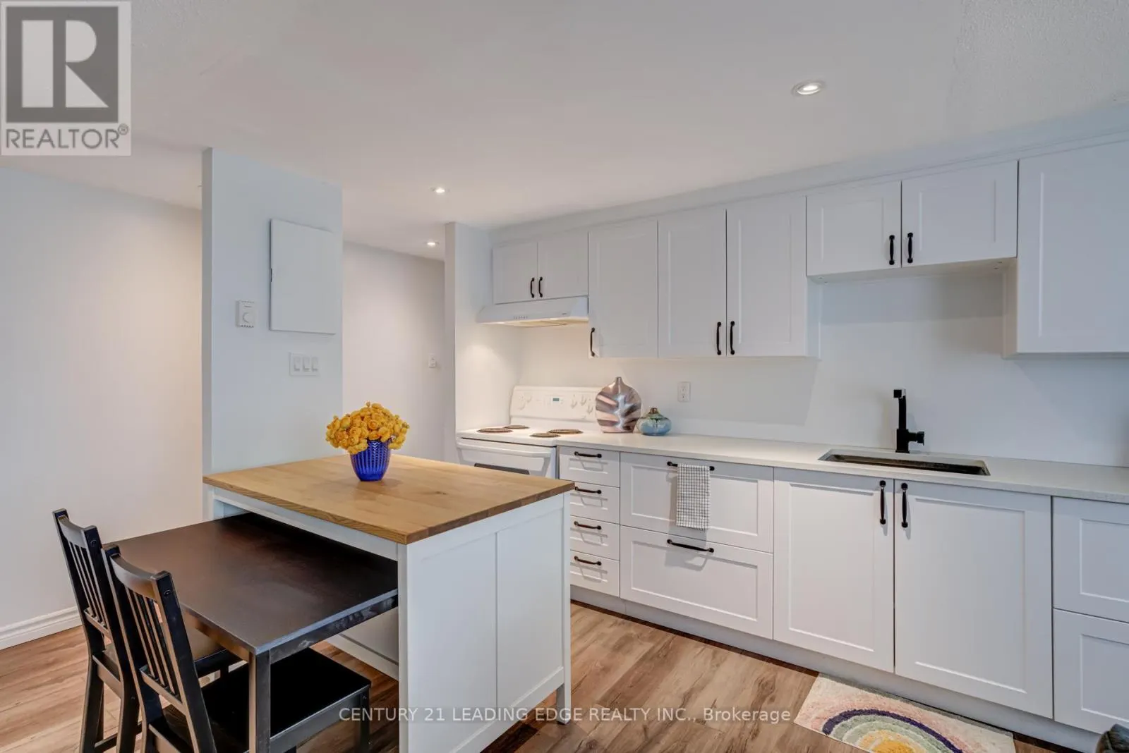 314 - 30 AVALON PLACE