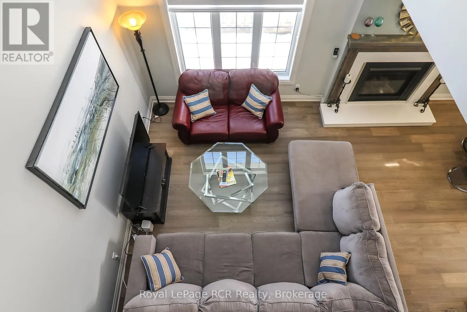22 - 162 SETTLERS WAY, #22