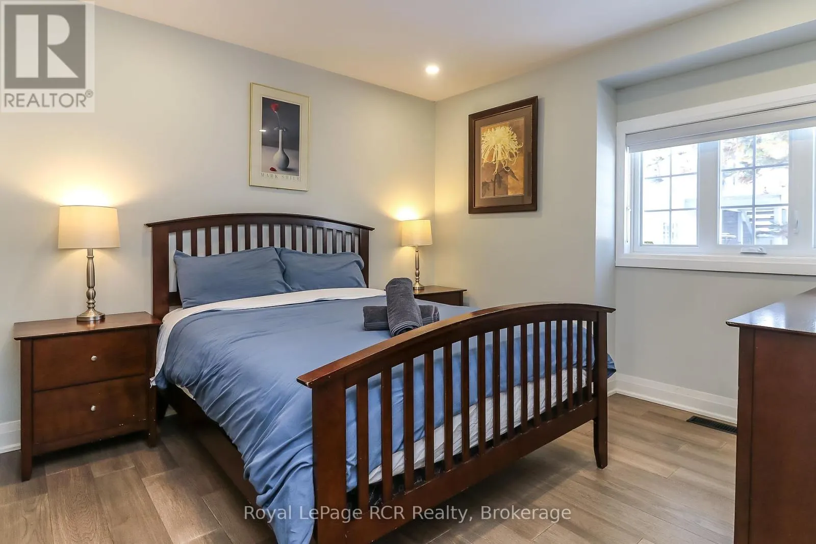 22 - 162 SETTLERS WAY, #22